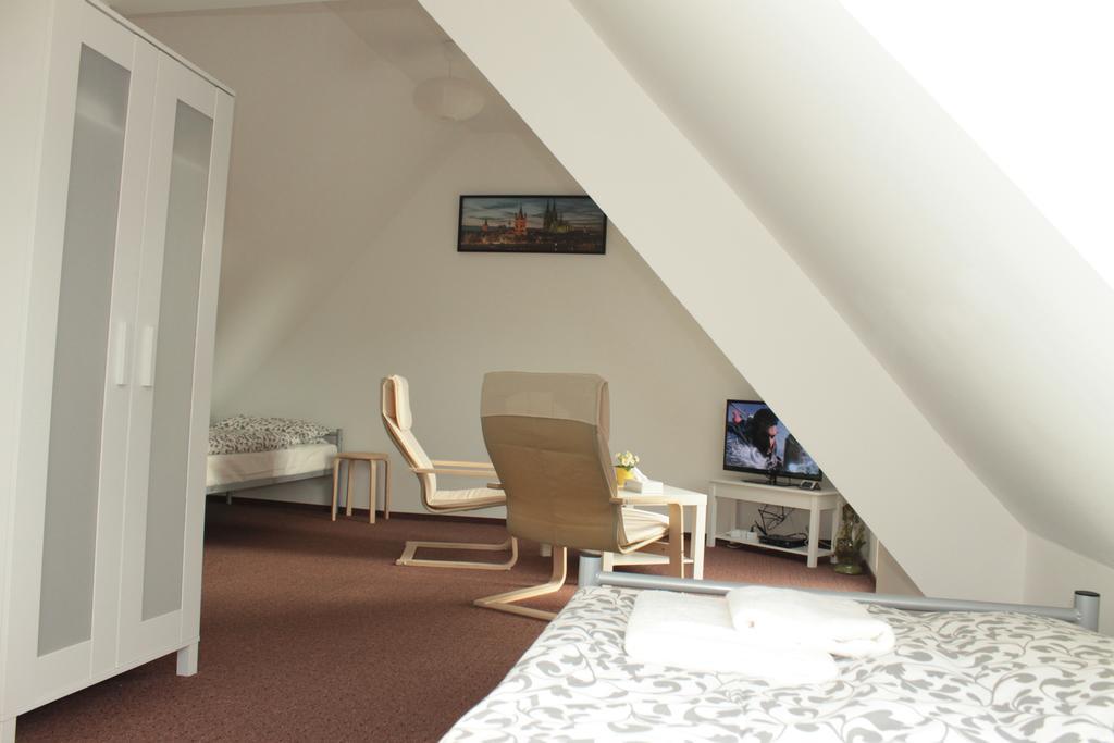 Kln Apartments Cologne Room photo